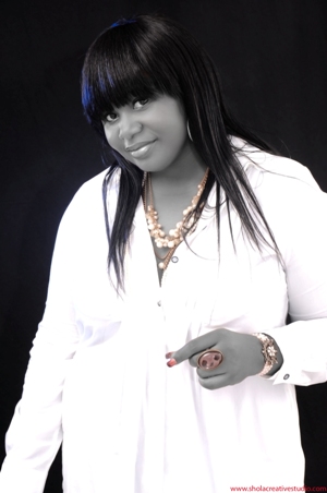 adaora@pho2oshow_001 adaora@pho2oshow_001