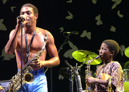 femi and made Femi performing with his son Made