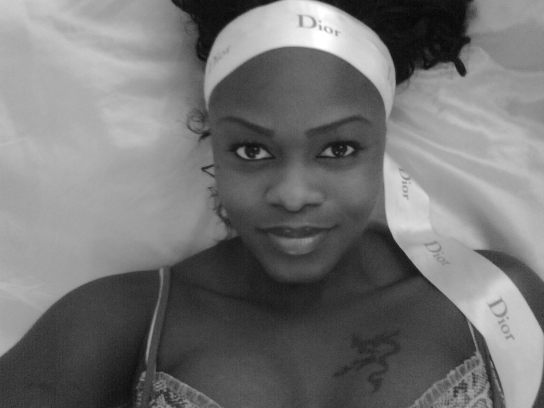 tutupie Jim's ex says the actor 'beat her up'