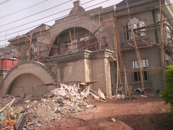 Different views of the new Psquare's House (2)