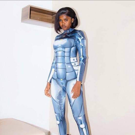 Amadou Elizabeth Aminata (Jadrolita)