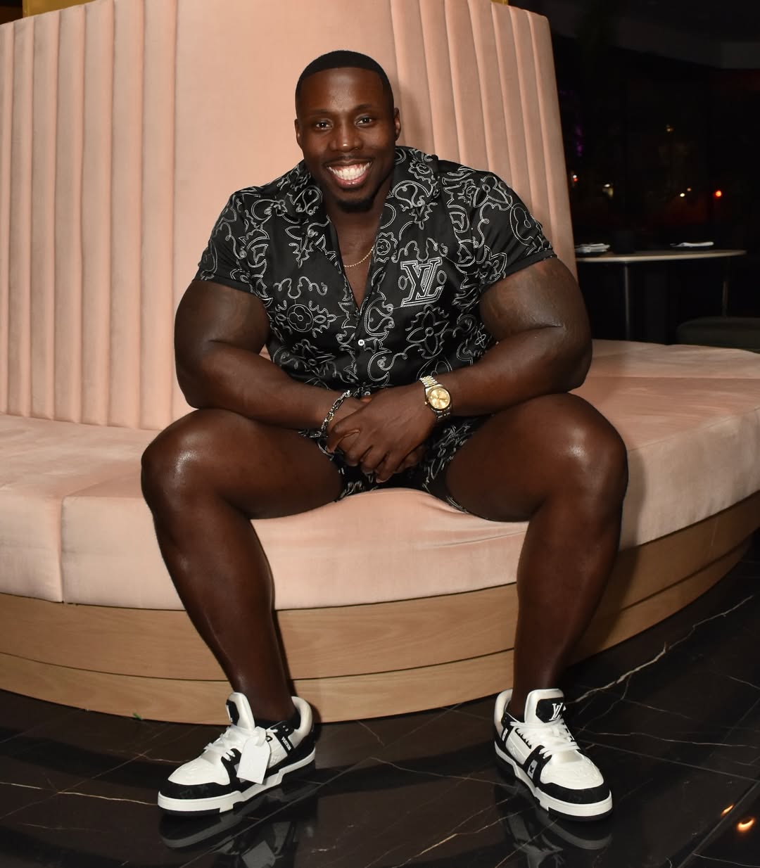 Clive Ibizugbe (Big Groove)